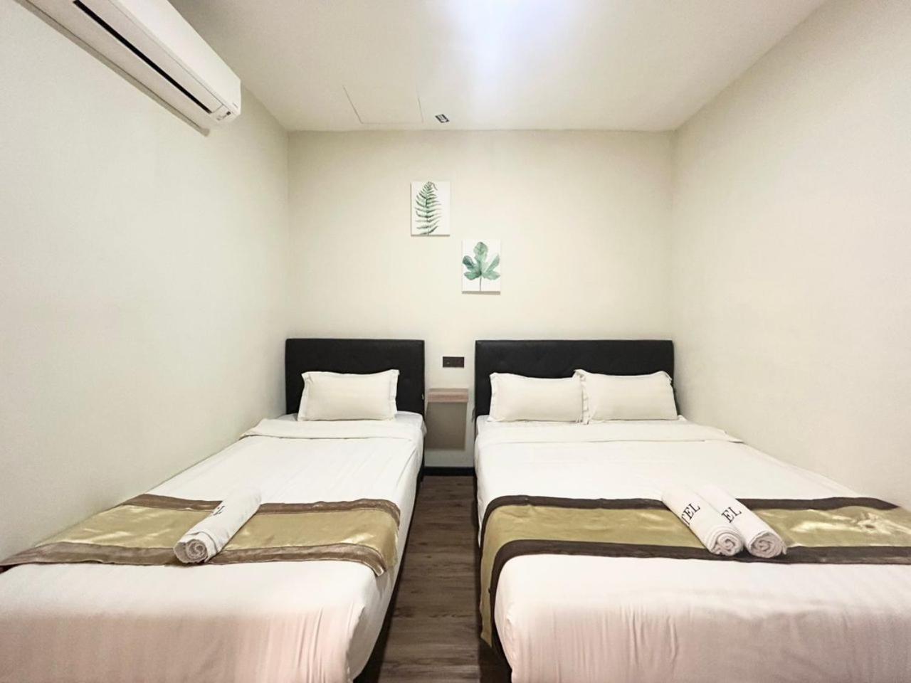 Gill Garden Boutique Hotel ملقا الغرفة الصورة